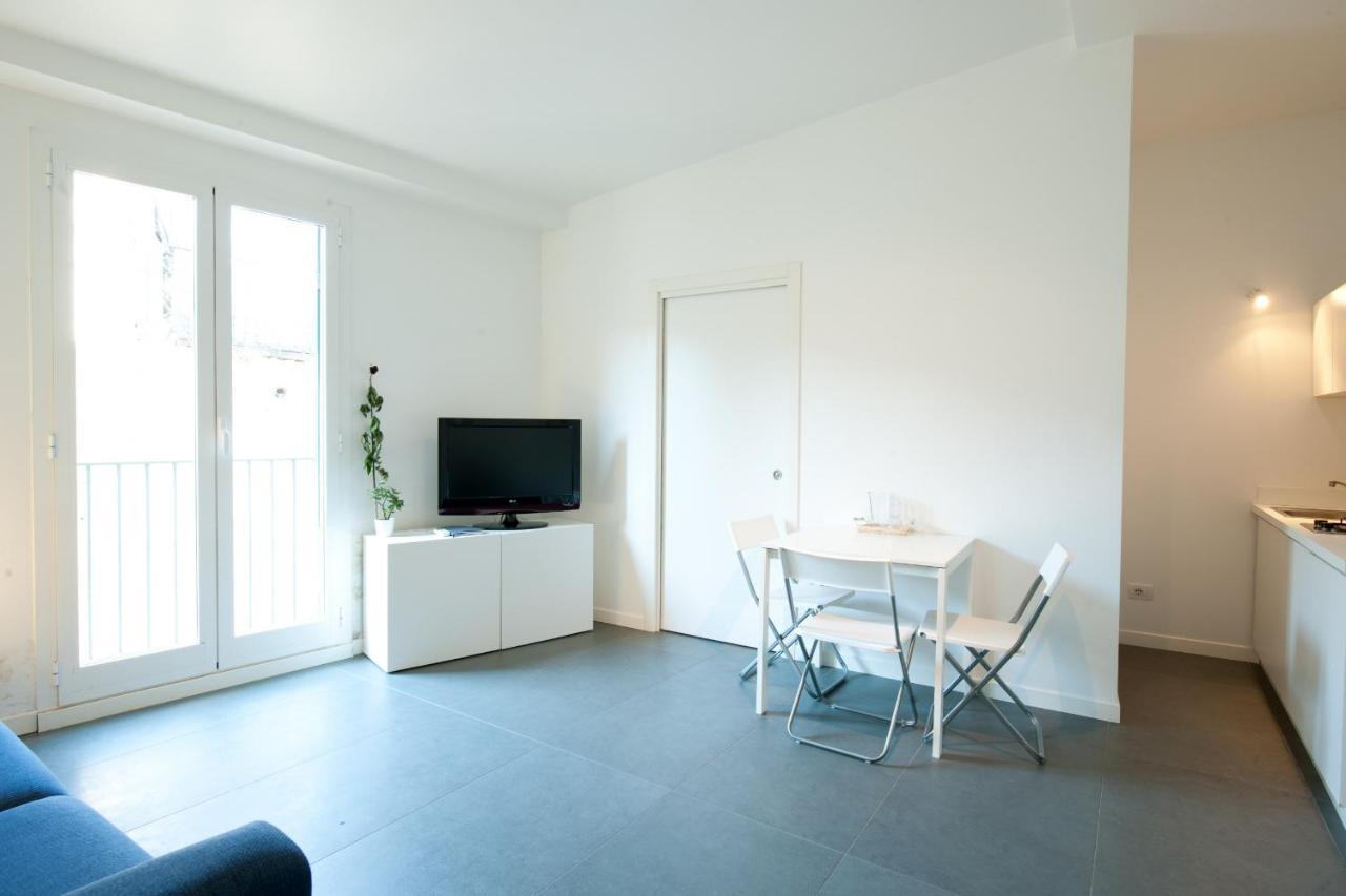 Nardones Apartments By Wonderful Italy Naples Luaran gambar